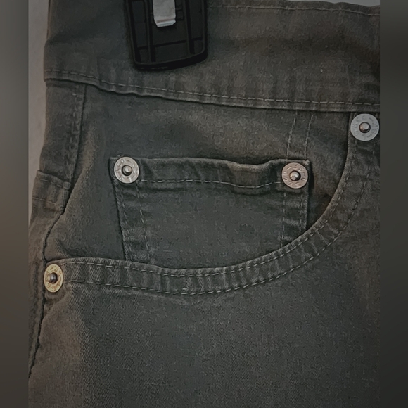 Levi's Mile High Skirt Army Green 5 Pocket Zip & Button Closure Misses Sz 6 - Picture 4 of 10